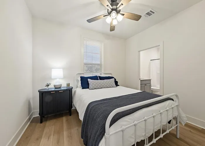Apartment New River Ranch King Luxe Amenities Prime Location