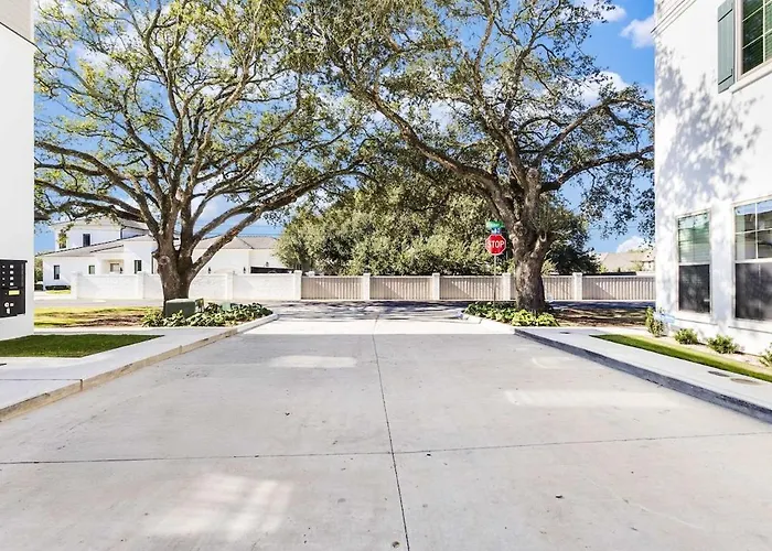 Apartment New River Ranch King Luxe Amenities Prime Location