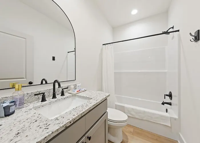 Apartment New River Ranch King Luxe Amenities Prime Location Lafayette