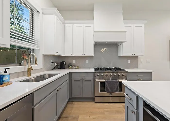 Apartment New River Ranch King Luxe Amenities Prime Location Lafayette