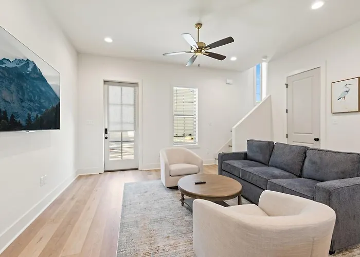 Apartment New River Ranch King Luxe Amenities Prime Location