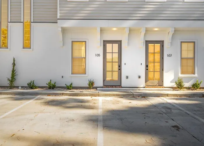 New River Ranch King Luxe Amenities Prime Location Lafayette
